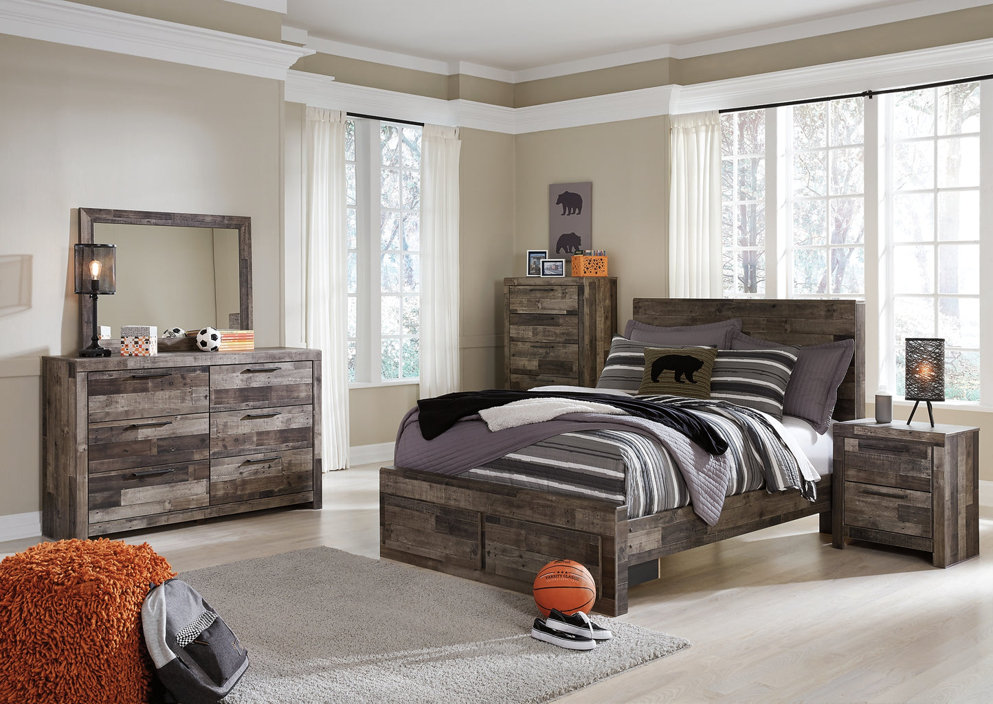 Derekson Panel Bed