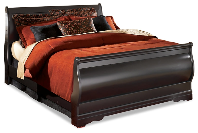 Huey Vineyard Sleigh Bed