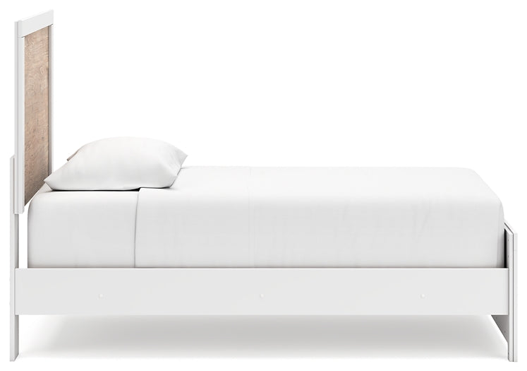 Charbitt Panel Bed