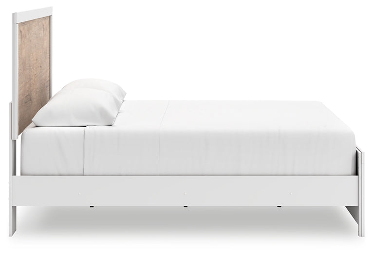 Charbitt Panel Bed