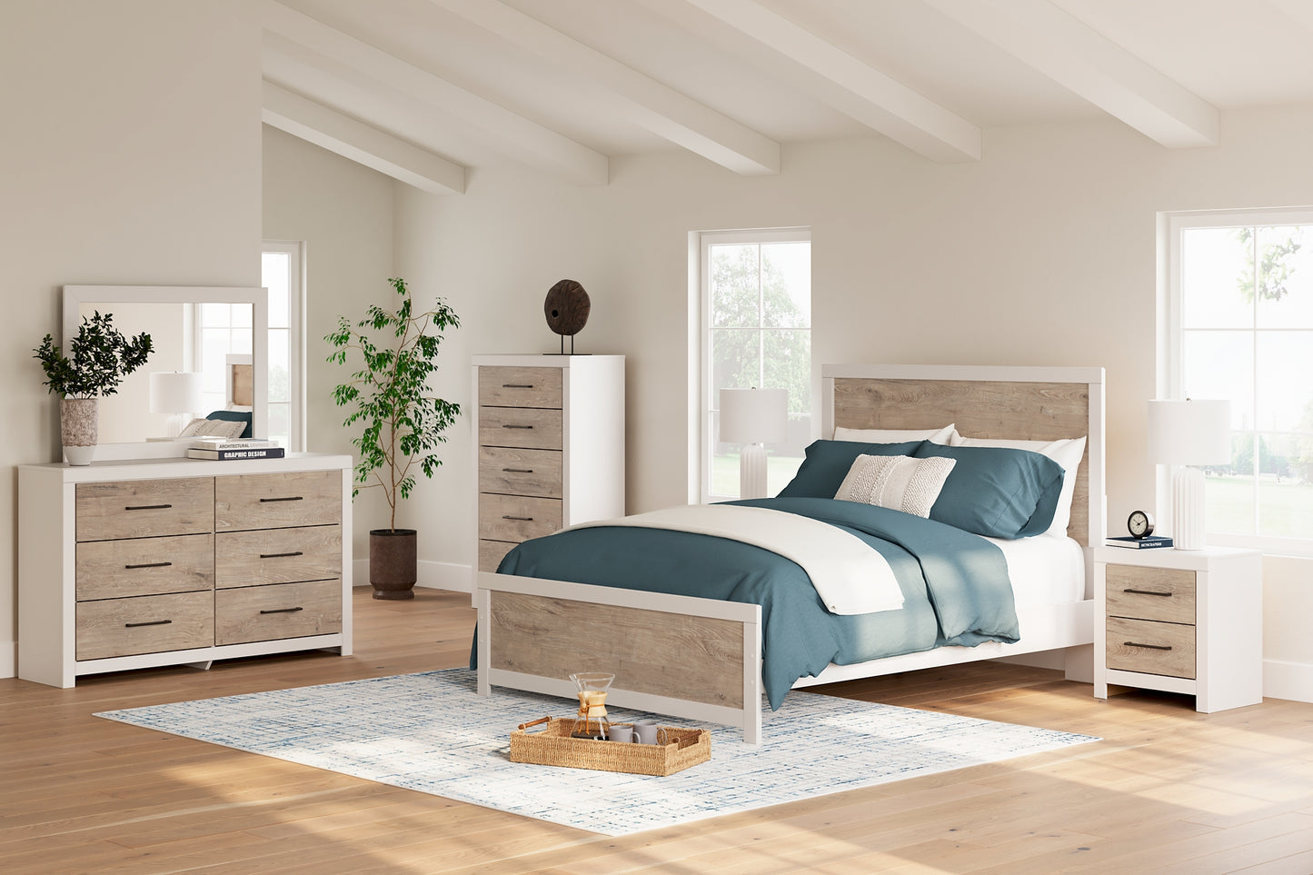 Charbitt Panel Bed
