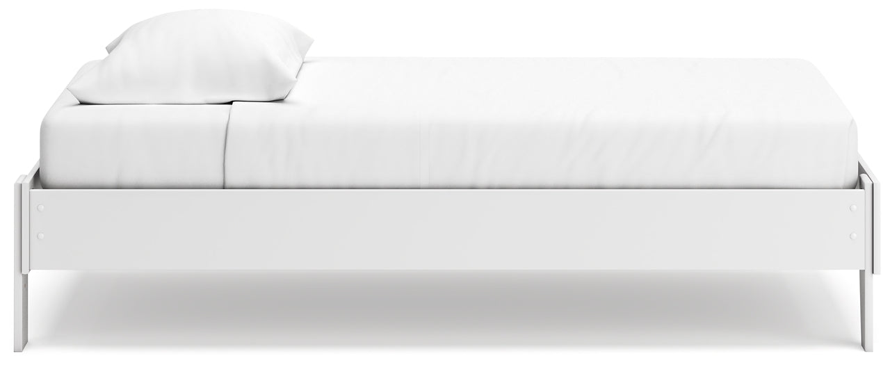 Socalle Platform Bed