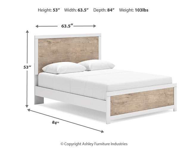 Charbitt Panel Bed