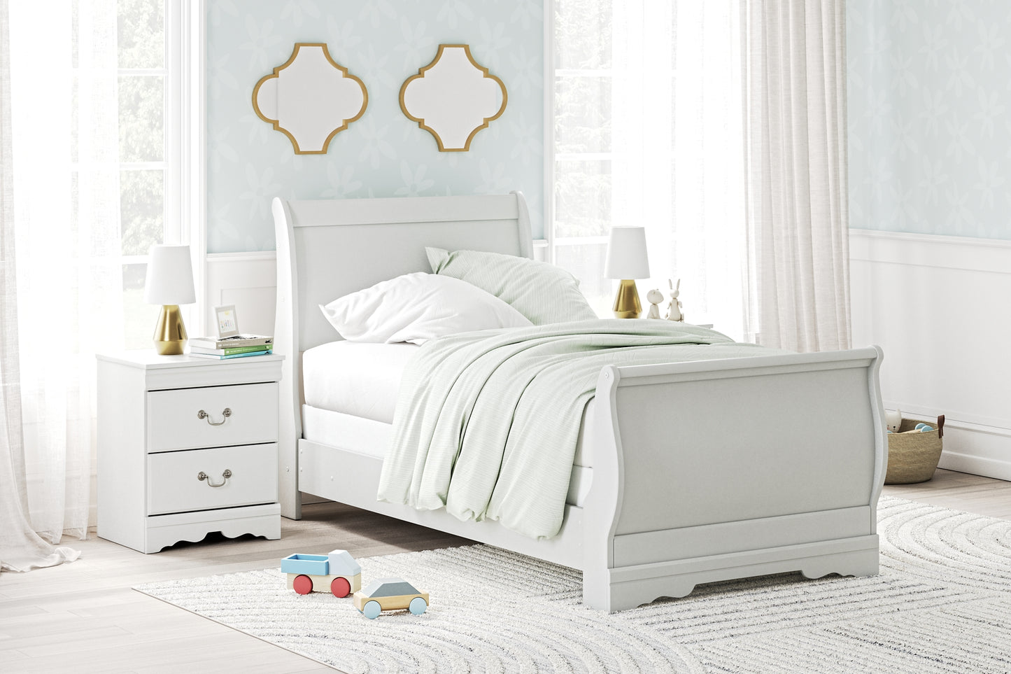 Anarasia Sleigh Bed